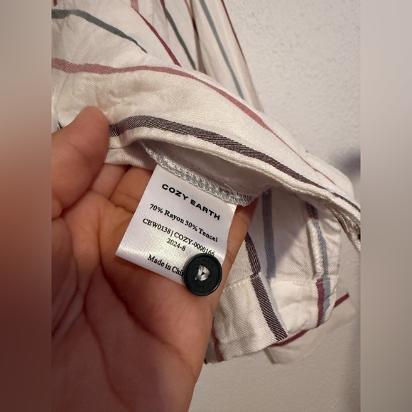 Cozy Earth Women's Soft Woven Long Sleeve Pajama Top - Picture 4 of 7